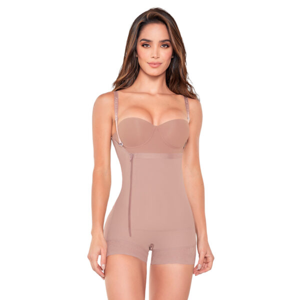 Ann Chery 5146 Mara Body Short