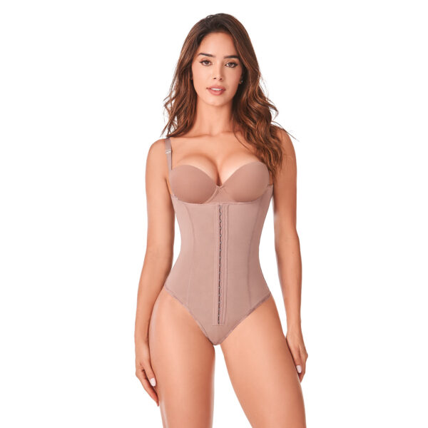 Ann Chery 5149 Casandra